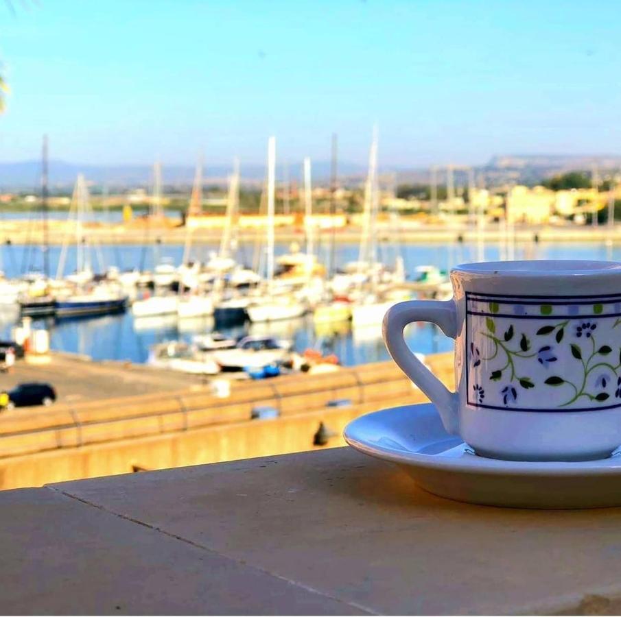 B&B Marina Di Ortigia Syracuse Extérieur photo