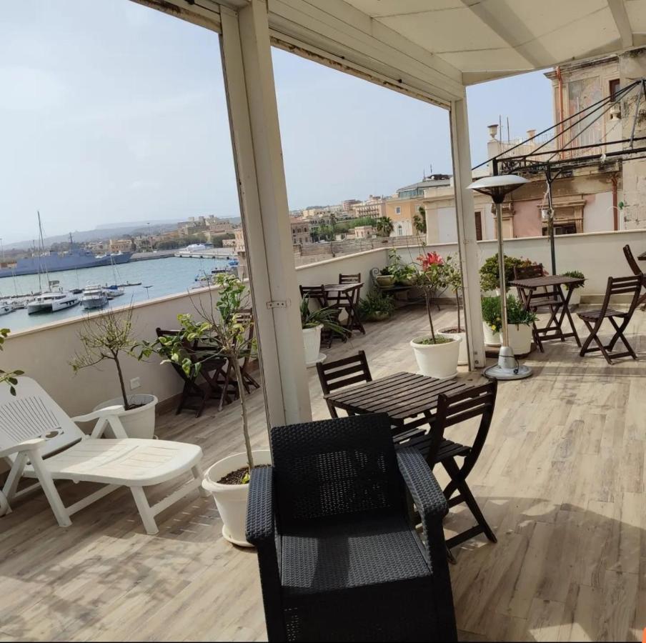 B&B Marina Di Ortigia Syracuse Extérieur photo
