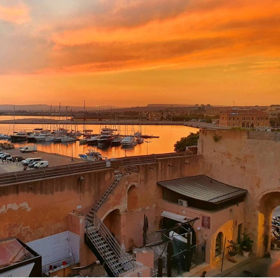 B&B Marina Di Ortigia Syracuse Extérieur photo